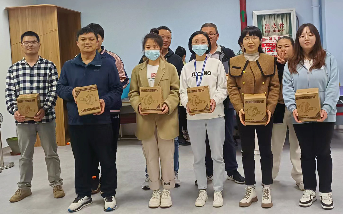 拔河比賽亞軍團(tuán)隊(duì)